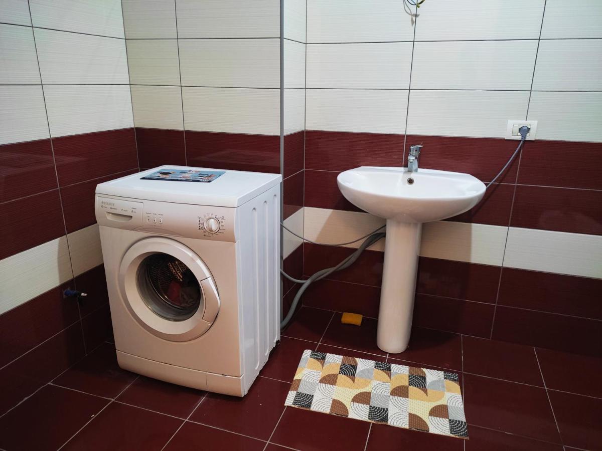 Alpha City Center Apartment Shkodër エクステリア 写真