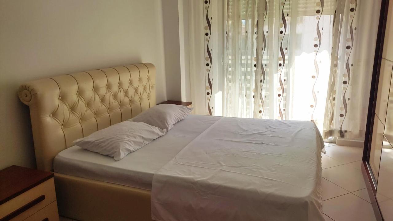 Alpha City Center Apartment Shkodër エクステリア 写真