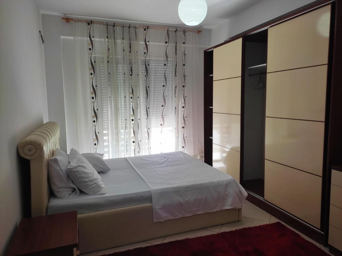 Alpha City Center Apartment Shkodër エクステリア 写真