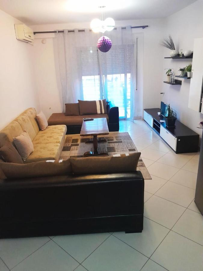 Alpha City Center Apartment Shkodër エクステリア 写真